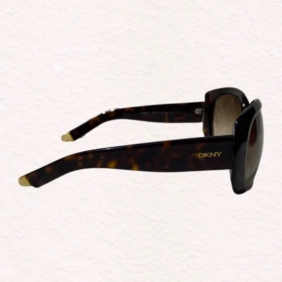 DKNY sunglasses - Picture 3 of 3
